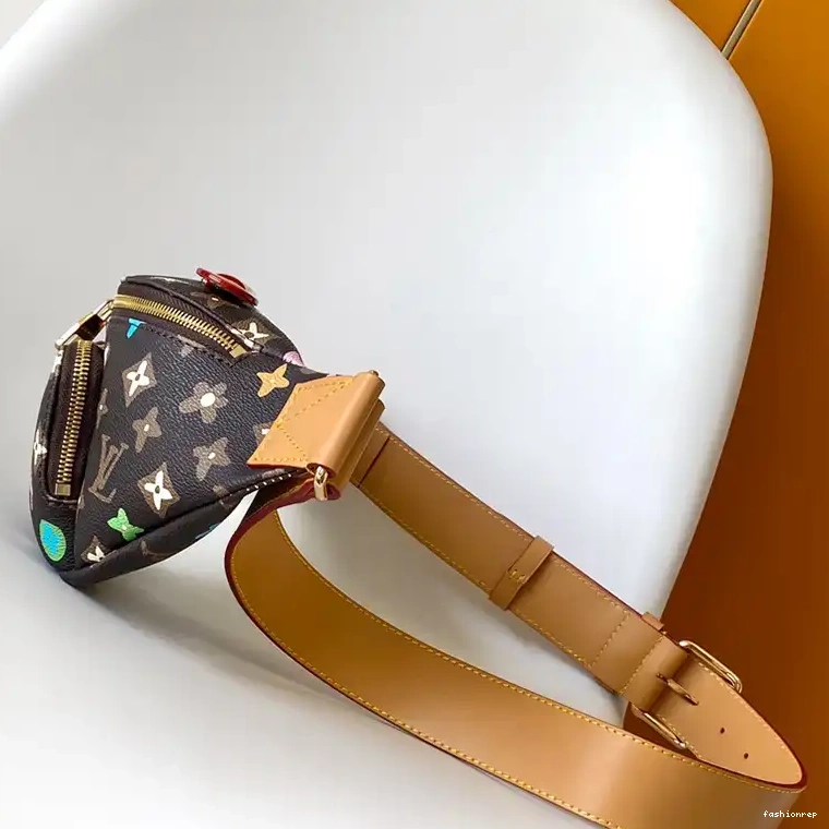 Fashionrepsfam ru 2408YA0199 Bags LV 0808